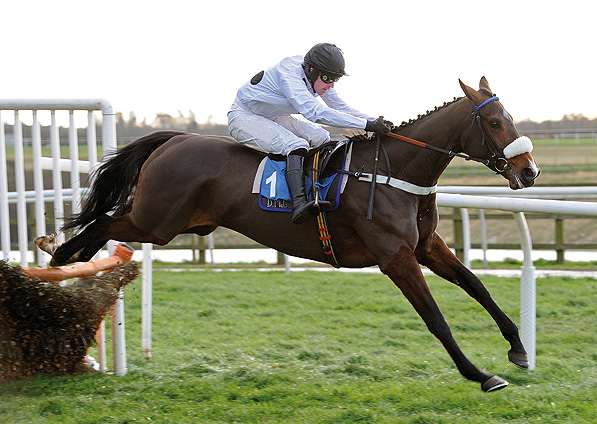  - Doyly Carte and Jason Maguire winning at Catterick - 5 December 2013