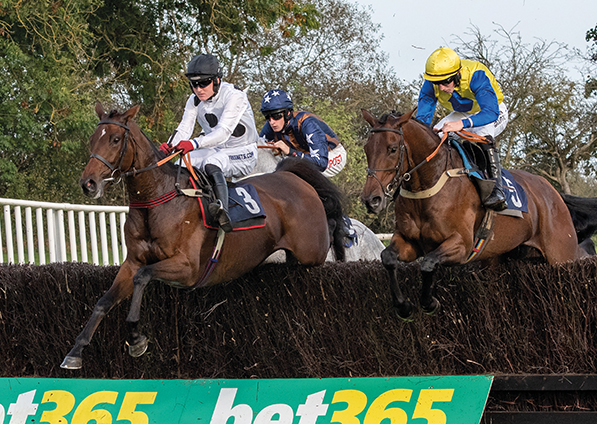  - General Medrano winning at Uttoxeter - 08 October 2023