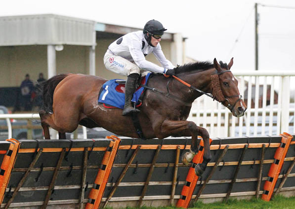  - Mon Frere on his way to victory at Wincanton - 24 October 2021