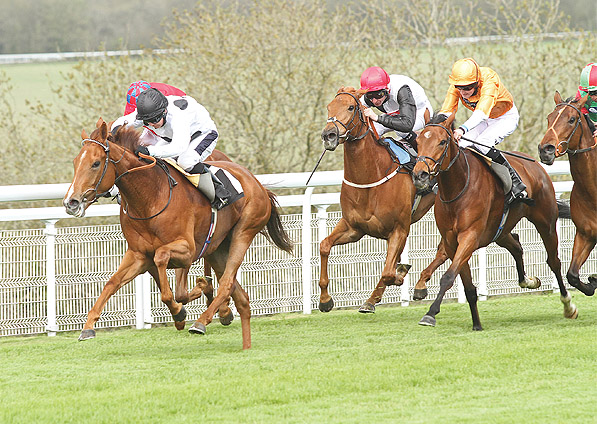  - Ribbons and Hayley Turner winning at Goodwood - 9 May 2013 - 1