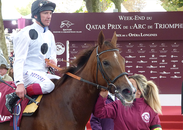  - Ribbons and Frankie Dettori at the Arc meeting at Longchamp - 5 October 2014